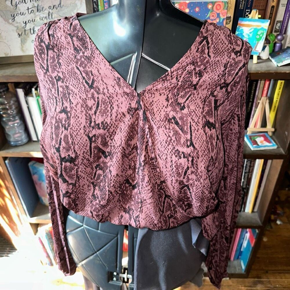 Cupcakes+Cashmere pink snakeskin v-neck semi sheer blouse